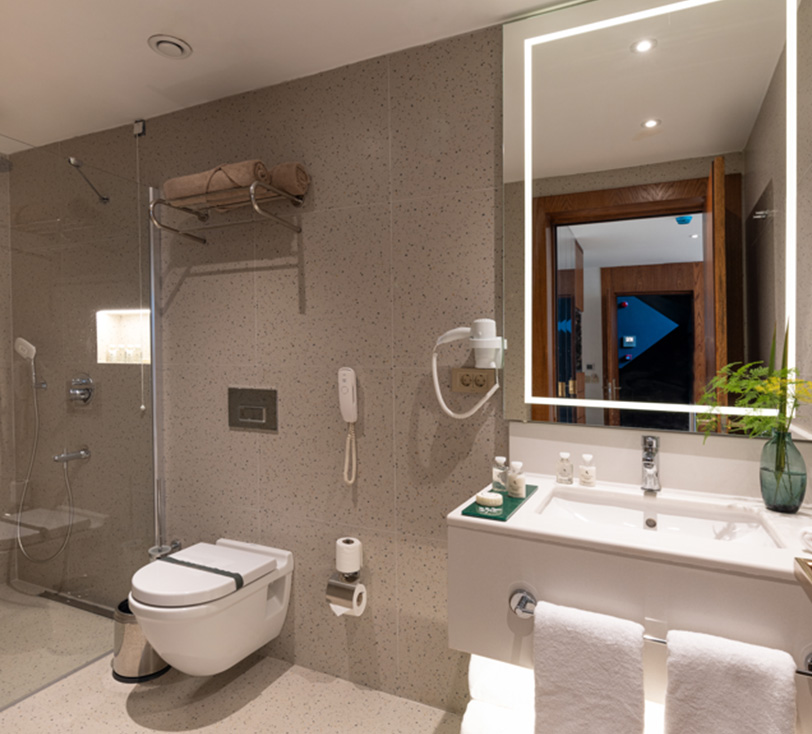 deluxe-triple-room-gallery-3